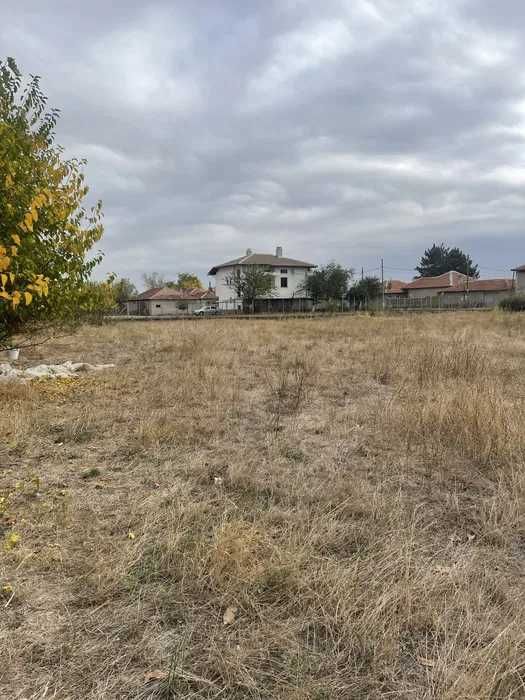 Парцел в с. Караджалово, Област Пловдив - 810 кв.м за 7 €/кв.м - Снимка #1