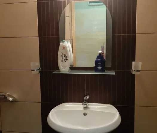 Дава се под наем Двустаен апартамент в Несебър - 58 кв.м за 306 € - Снимка #1