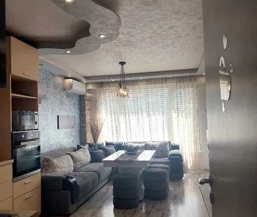 Дава се под наем Четиристаен апартамент в София, Люлин 3 - 88 кв.м за 716 € - Снимка #1