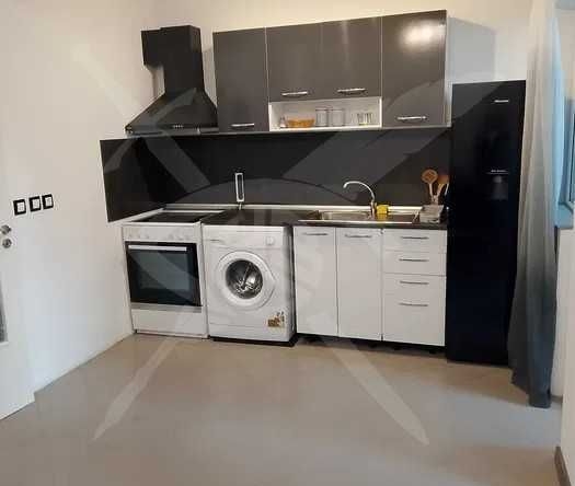 Дава се под наем Двустаен апартамент в Варна, Център - 55 кв.м за 450 € - Снимка #1