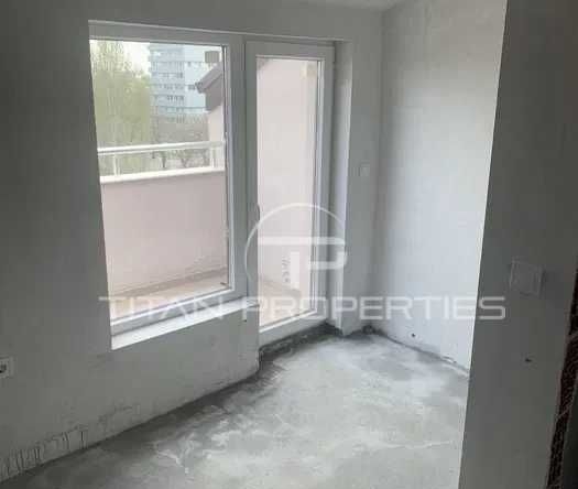 Двустаен апартамент в Пловдив, Кючук Париж - 80 кв.м за 1300 €/кв.м - Снимка #1