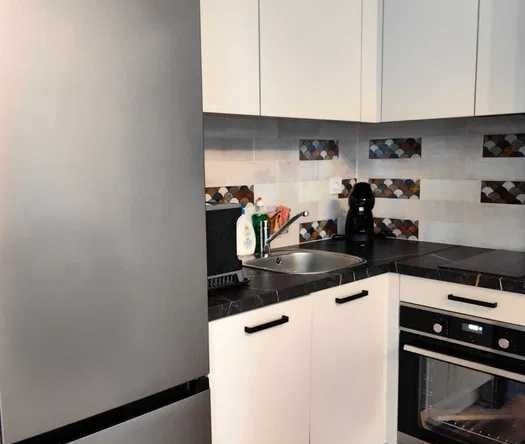 Дава се под наем Двустаен апартамент в София, Кръстова вада - 70 кв.м за 800 € - Снимка #1