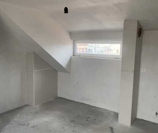 Двустаен апартамент в Пловдив, Кючук Париж - 61 кв.м за 1771 €/кв.м - Снимка #1