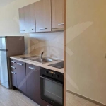 Дава се под наем Едностаен апартамент в к.к. Св.Св. Константин и Елена - 53 кв.м за 600 € - Снимка #1