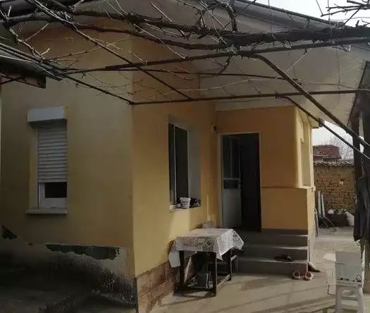 Къща в с. Садовец, Област Плевен - 47 кв.м за 543 €/кв.м - Снимка #1