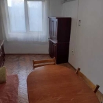 Дава се под наем Тристаен апартамент в Бургас, Възраждане - 80 кв.м за 200 € - Снимка #1