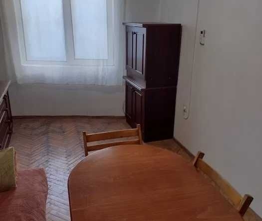 Дава се под наем Тристаен апартамент в Бургас, Възраждане - 80 кв.м за 200 € - Снимка #1