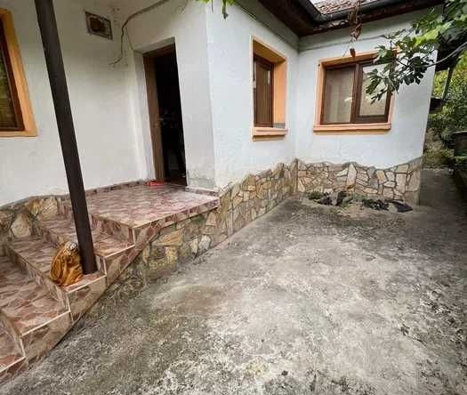 Къща в с. Тополово, Област Пловдив - 120 кв.м за 667 €/кв.м - Снимка #1