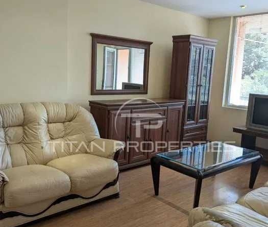 Многостаен апартамент в Пловдив, Кючук Париж - 100 кв.м за 2030 €/кв.м - Снимка #1