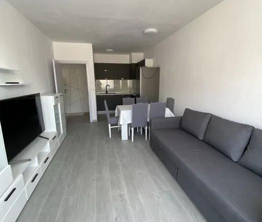 Дава се под наем Двустаен апартамент в Варна, Кайсиева градина - 68 кв.м за 500 € - Снимка #1