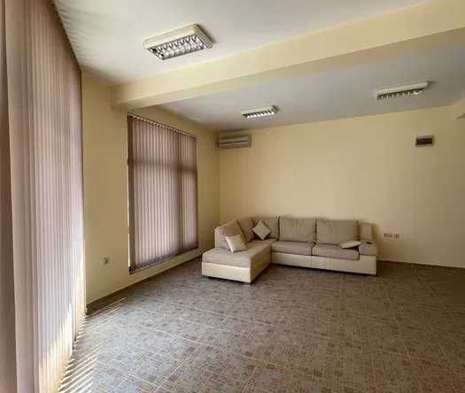 Магазин в Поморие - 65 кв.м за 847 €/кв.м - Снимка #1