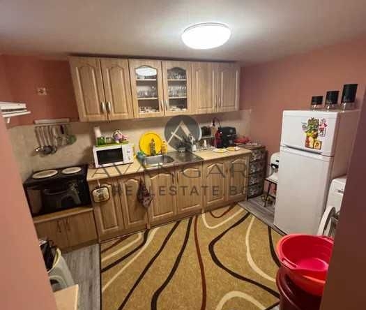 Къща в с. Брестовица, Област Пловдив - 200 кв.м за 1250 €/кв.м - Снимка #1