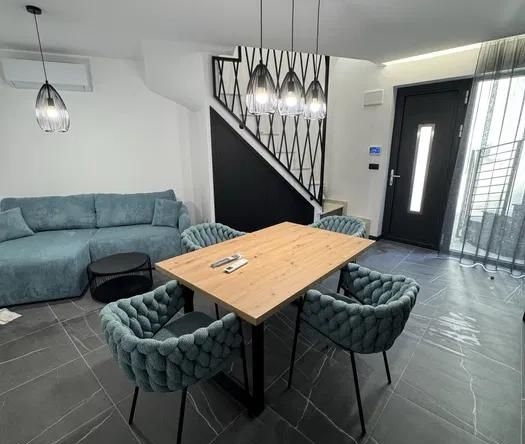 Дава се под наем Двустаен апартамент в Варна, Колхозен пазар - 60 кв.м за 750 € - Снимка #1