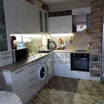 Тристаен апартамент в Пловдив, Кючук Париж - 88 кв.м за 1739 €/кв.м - Снимка #1