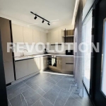 Дава се под наем Двустаен апартамент в Варна, Център - 60 кв.м за 750 € - Снимка #1