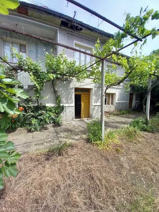 Къща в с. Тополово, Област Пловдив - 100 кв.м за 320 €/кв.м - Снимка #1