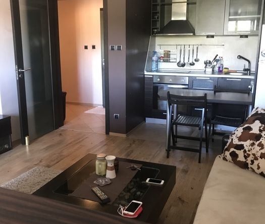 Дава се под наем Едностаен апартамент в София, Център - 41 кв.м за 326.4 € - Снимка #1