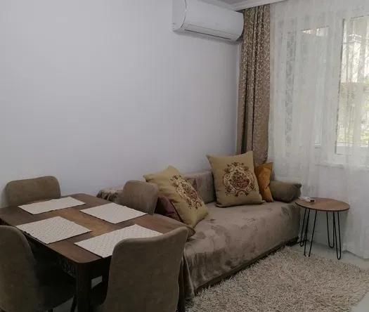 Дава се под наем Двустаен апартамент в Варна, Чаталджа - 55 кв.м за 400 € - Снимка #1