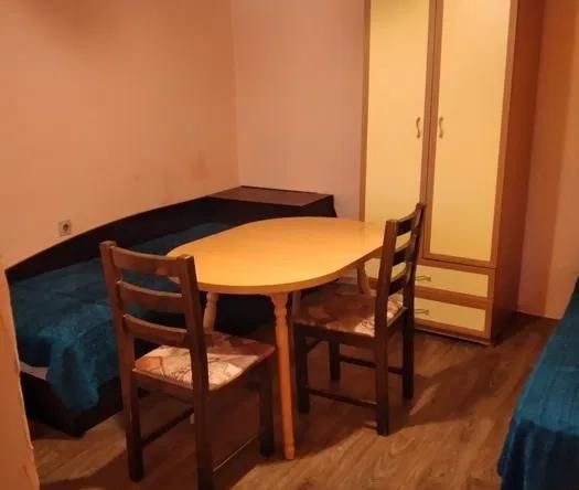 Дава се под наем Двустаен апартамент в Варна, Автогара - 40 кв.м за 200 € - Снимка #1