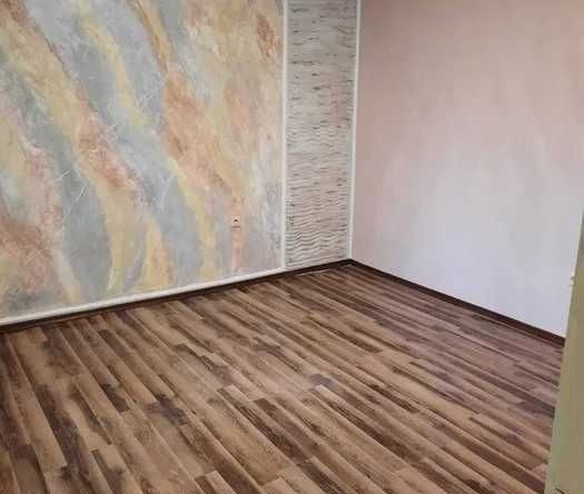 Дава се под наем Етаж от къща в София, Филиповци - 48 кв.м за 350 € - Снимка #1