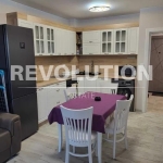 Дава се под наем Двустаен апартамент в Варна, м-т Траката - 66 кв.м за 600 € - Снимка #1