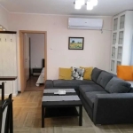 Дава се под наем Двустаен апартамент в Пловдив, Център - 54 кв.м за 375 € - Снимка #1