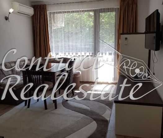 Дава се под наем Тристаен апартамент в Варна, Червен площад - 75 кв.м за 663 € - Снимка #1