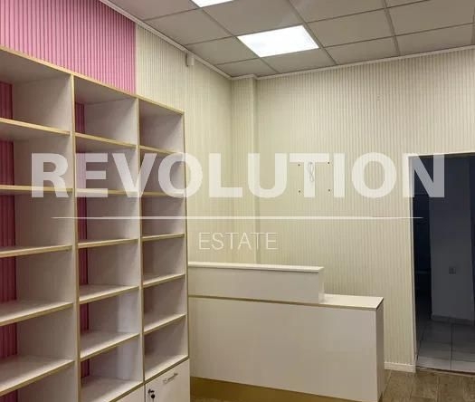 Дава се под наем Офис в Варна, Център - 70 кв.м за 700 € - Снимка #1