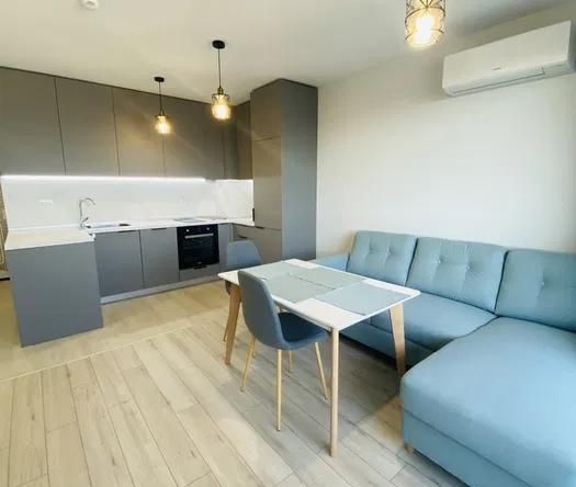 Дава се под наем Двустаен апартамент в Варна, Младост 1 - 60 кв.м за 450 € - Снимка #1