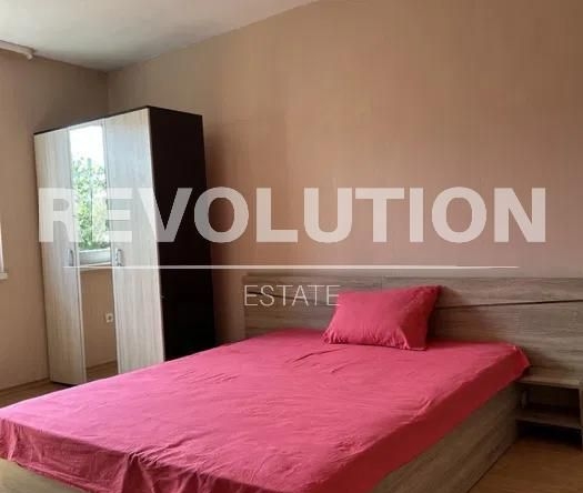 Дава се под наем Тристаен апартамент в Варна, Левски - 65 кв.м за 500 € - Снимка #1