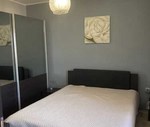 Тристаен апартамент в София, Гоце Делчев - 80 кв.м за 2107 €/кв.м - Снимка #1