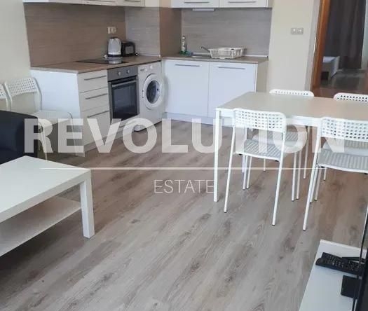 Дава се под наем Двустаен апартамент в Варна, Аспарухово - 80 кв.м за 600 € - Снимка #1