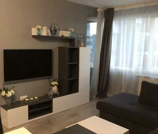 Дава се под наем Двустаен апартамент в София, Гоце Делчев - 75 кв.м за 405 € - Снимка #1