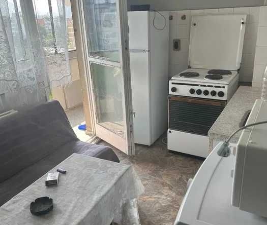 Дава се под наем Едностаен апартамент в София, Зона Б-18 - 50 кв.м за 350 € - Снимка #1