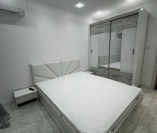 Дава се под наем Тристаен апартамент в София, Красно село - 84 кв.м за 612 € - Снимка #1