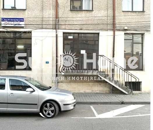 Дава се под наем Магазин в Свиленград - 25 кв.м за 204 € - Снимка #1