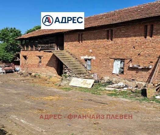 Парцел в с. Буковлък, Област Плевен - 728 кв.м за 50 €/кв.м - Снимка #1
