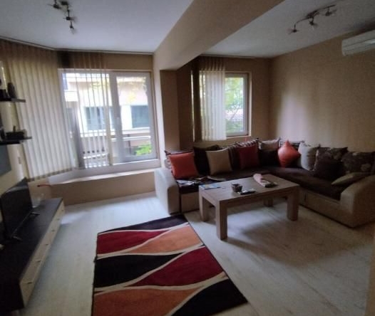 Дава се под наем Двустаен апартамент в Пловдив, Кършияка - 72 кв.м за 400 € - Снимка #1
