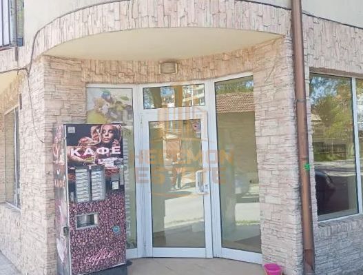 Двустаен апартамент в Варна, Колхозен пазар - 41 кв.м за 1610 €/кв.м - Снимка #1