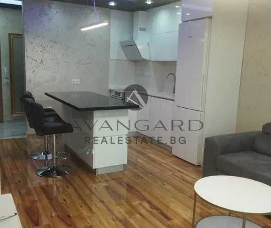 Двустаен апартамент в Пловдив, Кючук Париж - 65 кв.м за 2077 €/кв.м - Снимка #1