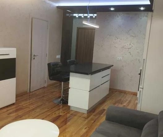 Дава се под наем Двустаен апартамент в Пловдив, Беломорски - 63 кв.м за 612 € - Снимка #1