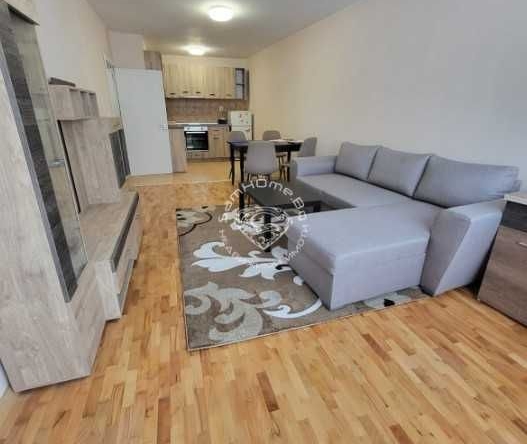 Дава се под наем Двустаен апартамент в Варна, Лятно кино Тракия - 60 кв.м за 408 € - Снимка #1