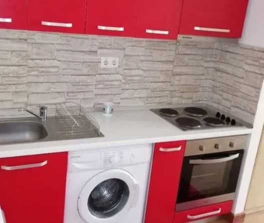 Дава се под наем Едностаен апартамент в Пловдив, Каменица 1 - 26 кв.м за 102 € - Снимка #1