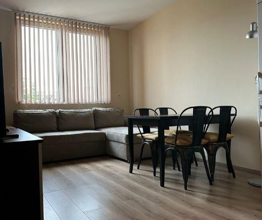 Дава се под наем Двустаен апартамент в Варна, Бриз - 60 кв.м за 550 € - Снимка #1