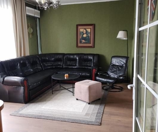 Дава се под наем Тристаен апартамент в Пловдив, Кючук Париж - 98 кв.м за 500 € - Снимка #1