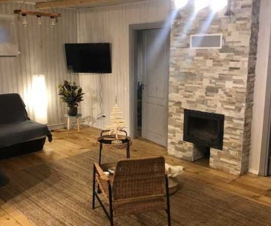 Дава се под наем Тристаен апартамент в Пловдив, Мараша - 90 кв.м за 331.5 € - Снимка #1