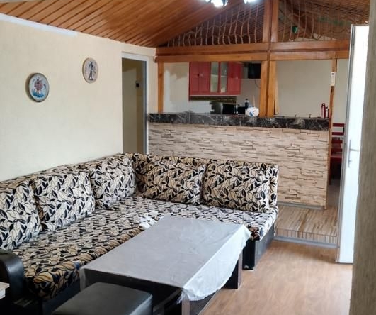 Дава се под наем Двустаен апартамент в София, Горна баня - 75 кв.м за 348.84 € - Снимка #1