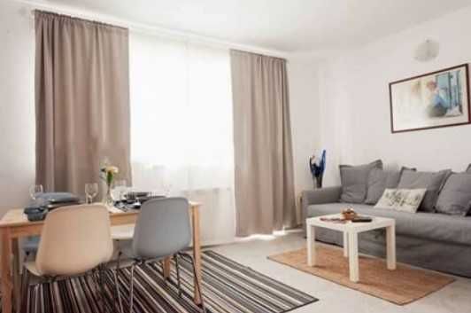 Дава се под наем Тристаен апартамент в София, Лозенец - 75 кв.м за 946.56 € - Снимка #1