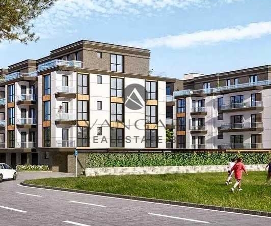 Тристаен апартамент в Пловдив, Христо Смирненски - 93 кв.м за 1360 €/кв.м - Снимка #1