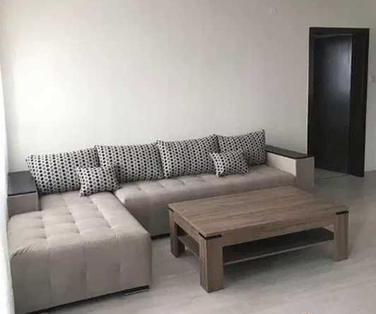 Дава се под наем Тристаен апартамент в Пловдив, Кършияка - 90 кв.м за 425 € - Снимка #1